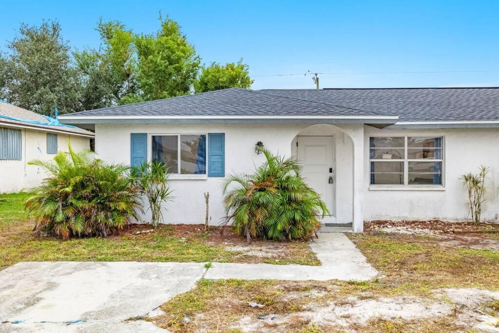 New Vacation Home, Peaceful And Centrally Located In *